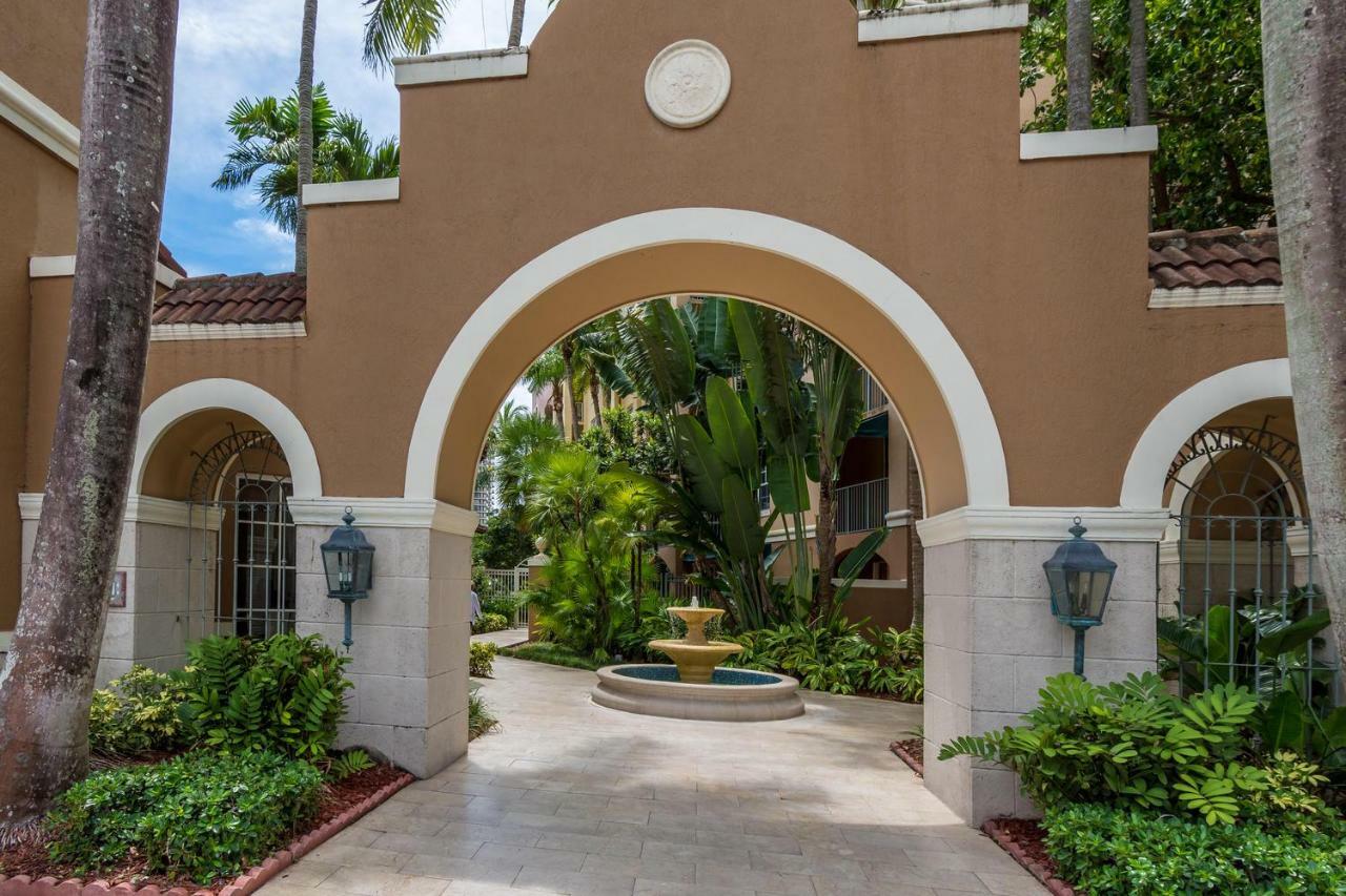 Yacht Club At Aventura 2 Bed 2 Bath Luxurius Cozy Brand New Apartment Luaran gambar