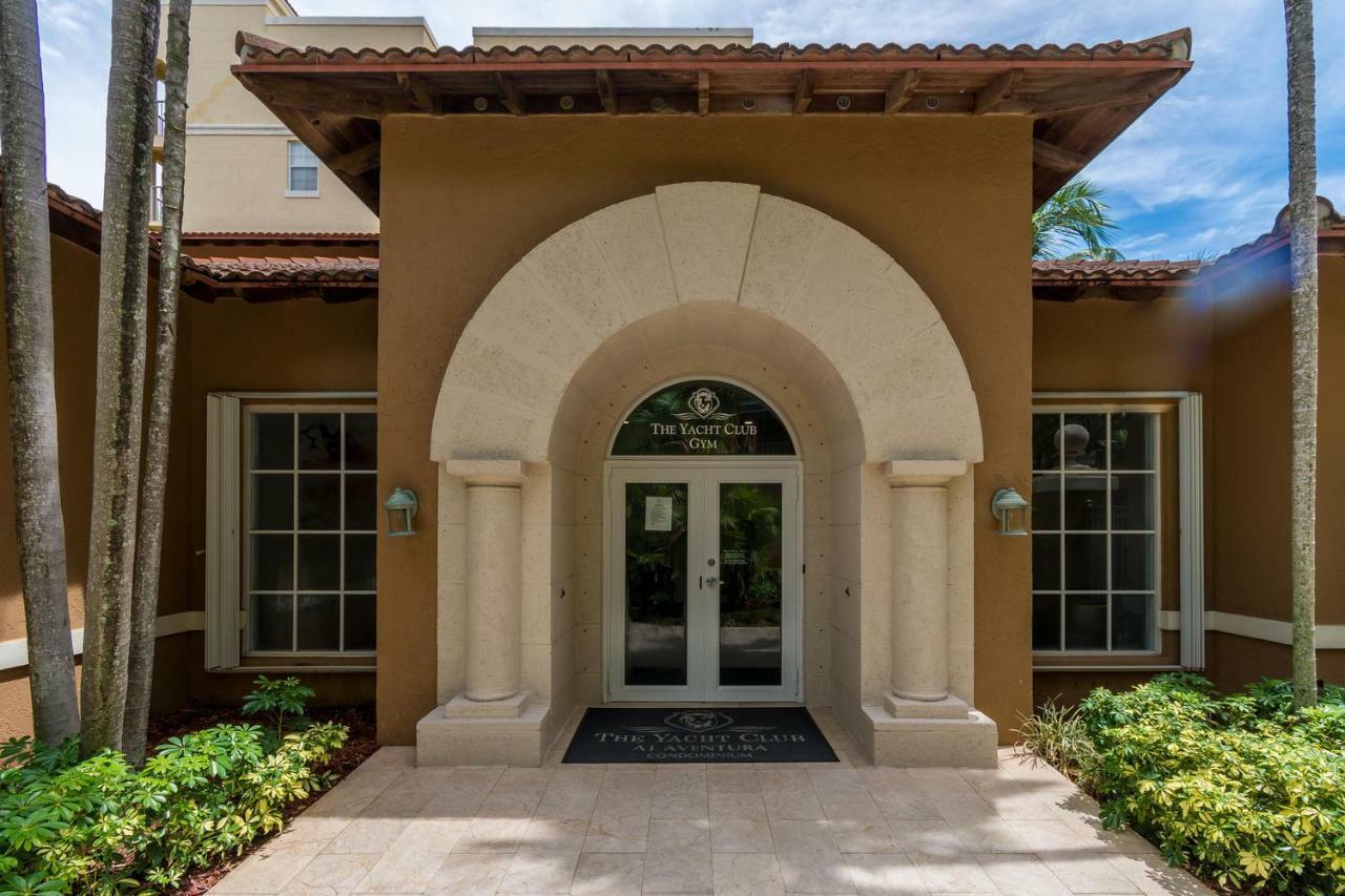 Yacht Club At Aventura 2 Bed 2 Bath Luxurius Cozy Brand New Apartment Luaran gambar