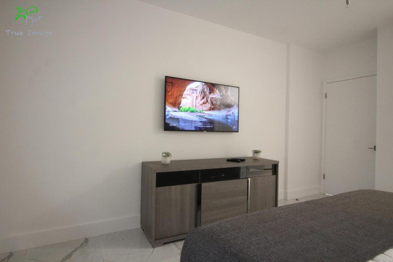 Yacht Club At Aventura 2 Bed 2 Bath Luxurius Cozy Brand New Apartment Luaran gambar